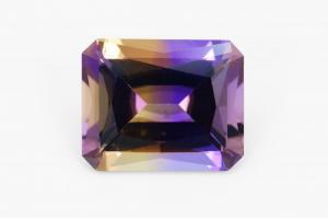 Аметрин 7,86 карат