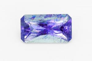 Иолит 2,05 карат