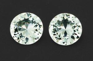 Парный Данбурит 5,42 карата