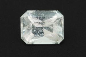 Лунный камень 1,38 карат