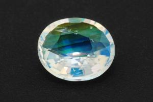 Радужный Лунный камень 1,50 карат